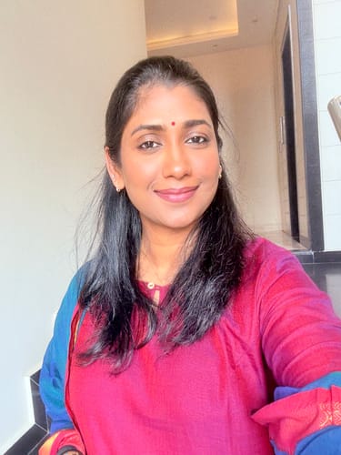 Customer photo review of Thenmozhi Magenta