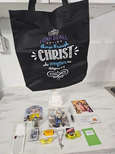 Customer photo review of Cukierski Family Treasure Box