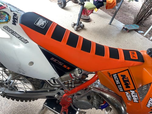 Customer photo review of Custom Seat Cover: 2004 KTM 105 SX