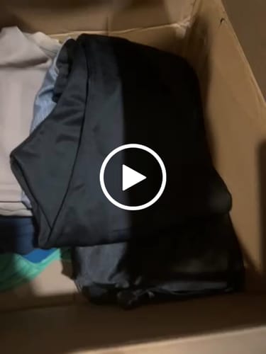 Customer video review of Secondhand Men's Nike Apparel