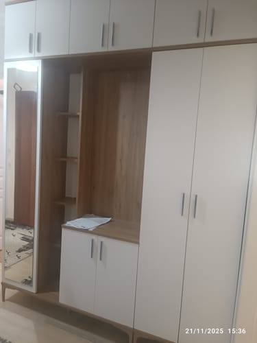 Customer photo review of Rani EA121 Portmanto Boy Aynalı Raflı Ayakkabılık Vestiyer Sepet Ceviz - Beyaz