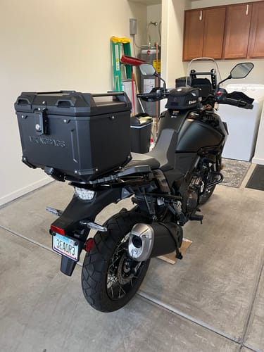 Customer photo review of 38L - Apex XL Suzuki V-Strom 1050 Aluminum Top Case Black