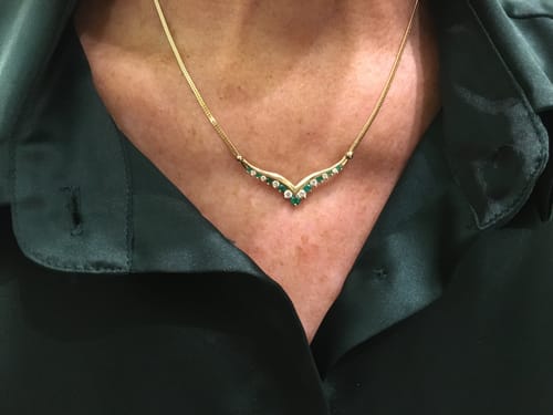 Customer photo review of Vintage 14k Yellow Gold Emerald Diamond Elegant Alternating Arrow Necklace 17.5"