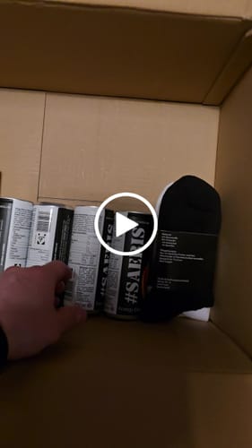 Customer video review of Lifestyle Herren Jogginghose navyblau mit Stickerei by SAEBIS®