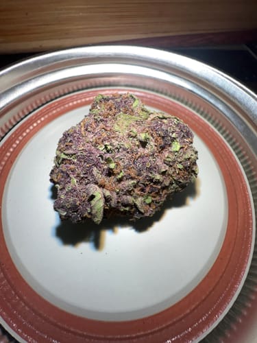 Customer photo review of Tropicana Cherry THCA Flower