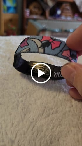 Customer video review of Medical Alert Bracelet Charm