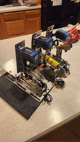 Customer photo review of Simsonn VAM Pro Linear Motor - the Pedals Haptic Reactor for Vibration Feedback