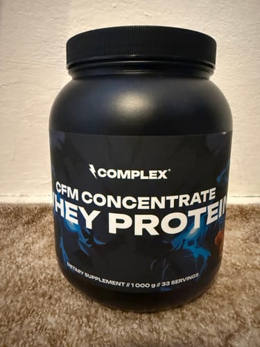 Zákaznická recenze s fotkou produktu CFM Whey Protein