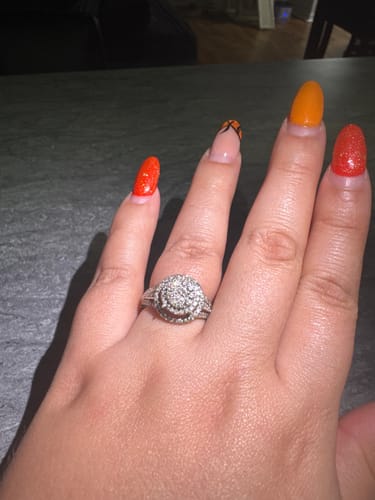 Customer photo review of 10K YELLOW GOLD 1.50 CARAT WOMENS REAL DIAMOND ENGAGEMENT RING WEDDING BAND SET