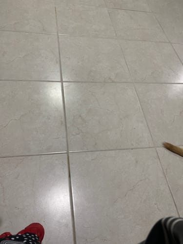 Customer photo review of Kit de limpieza: Cepillo de Limpieza Multiusos + 3 Desmanchadores de Juntas 1L