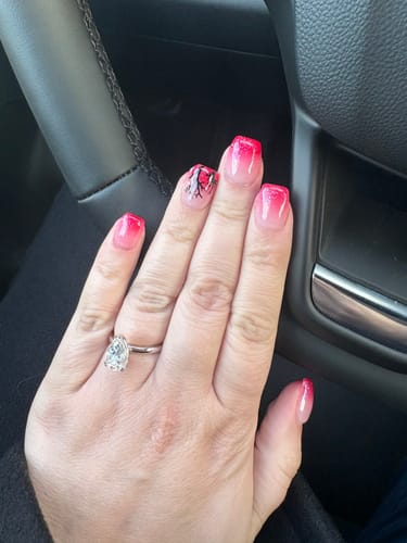 Gabrielle V. review of Engagement Ring Settings: K Gold & Platinum Pricing image 1 out of 1