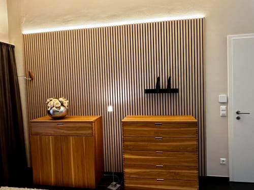 Customer photo review of Akustikpaneele Rustikale Eiche - Farbmuster - Dreiseitig