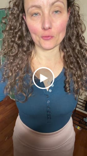 Customer video review of Marilyn Flowy Midi Skirt • Final Sale Deals! - Mocha Meringue