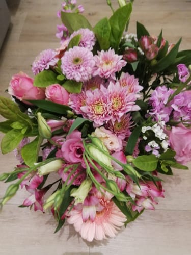 Customer photo review of Barb Bouquet
