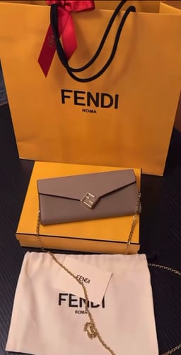 Customer photo review of Fendi FF Diamonds Continental With Chain