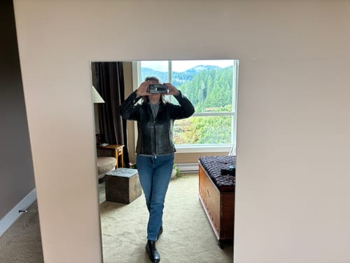 Customer photo review of ANYA