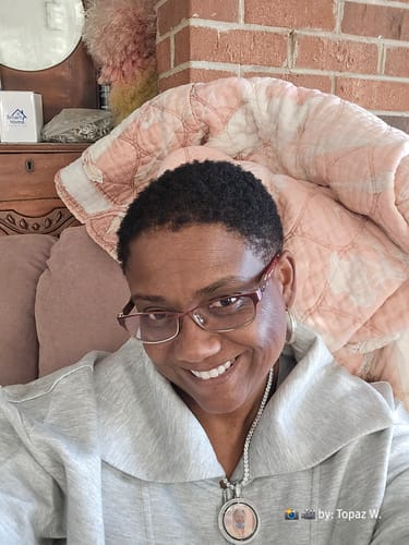 Customer photo review of Instant Dye Shampoo