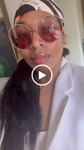 Customer video review of Ginger Law of Attraction Scarf