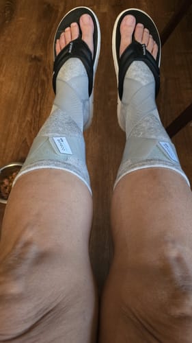 Customer photo review of Premium Bamboo Ankle Support