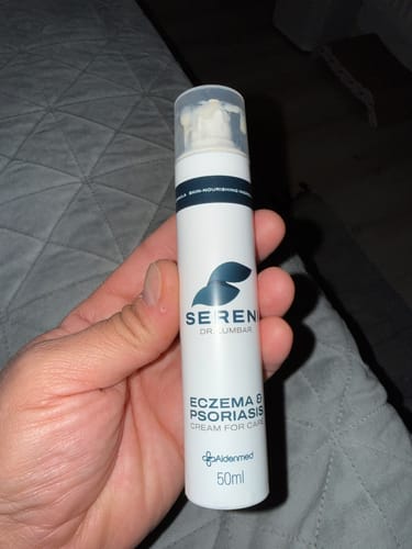 Customer photo review of SERENI Pikkelysömör és Ekcéma Krém