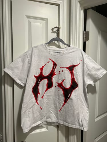 Customer photo review of BACK TO SKULL SHIRTS 2025