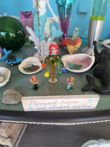 Customer photo review of Dancing Glass Mermaid, Red 281