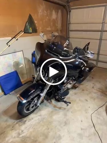 Customer video review of C.C. RIDER Rider Backrest Driver Backrest Pad For Harley Touring CVO Street Glide Road Glide Electra Glide Road King, 2009-2023