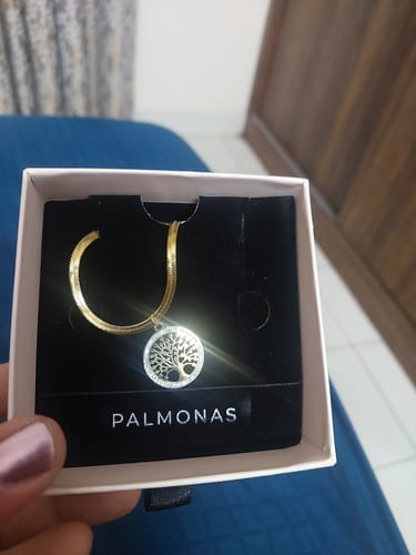 Customer photo review of Tree of Life Necklace