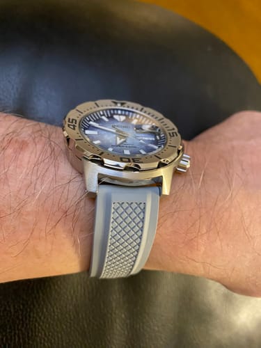 Customer photo review of Crosshatch Rubber - Blue