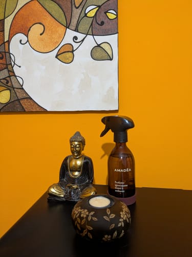 Customer photo review of Kit Profumo "Baci di Talco": igienizzante tessuti e ambienti 300ml + 1 Litro