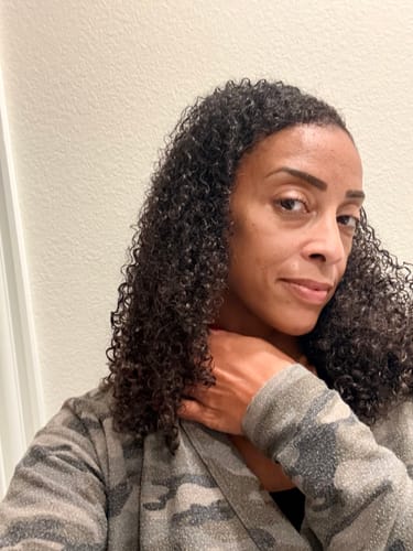 Customer photo review of Tropical Oasis Anti-Humidity Firm Hold Hair Gel