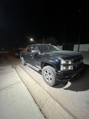 Customer photo review of 2014-2018 Silverado Sierra Front Upper Control Arms for 2-4" Lift 2WD 4WD