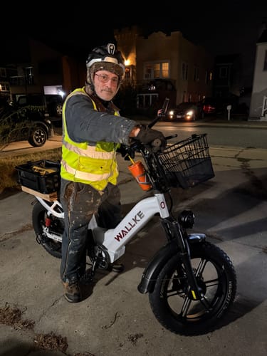 Kathy T. review of 2025 Wallke H7 Step-Thru | 3200W Ebike 40/60Ah Battery image 2 out of 5