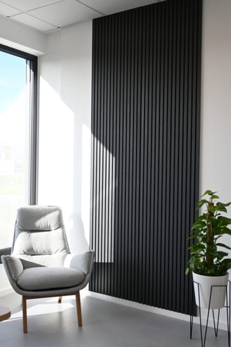 Customer photo review of Akustikpaneele Schwarze Eiche | XL 300 cm x 60 cm | Dreiseitiges Echtholzfurnier