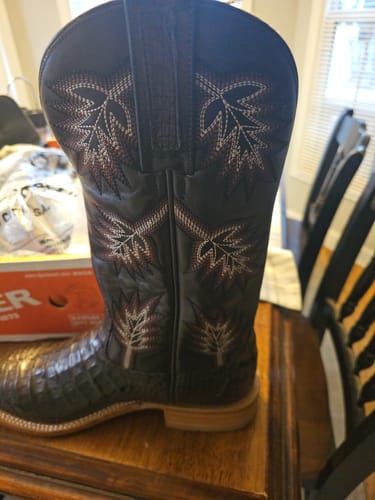 Customer photo review of Men's Russell Western Boots