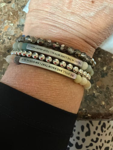 Customer photo review of SILVER - ACCENT BRACELET