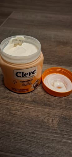 Customer photo review of كريم كلير مرطب الجسم بزبدة الكاكاو - 500مل