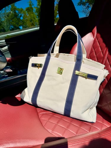 Customer photo review of Boatkin Custom Canvas Contrast Navy Trim Tote Bag