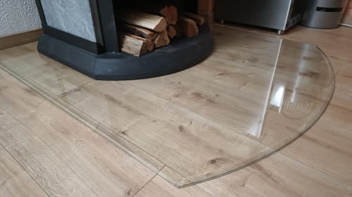 Customer photo review of Glasplatte Kamin, Funkenschutzplatte Glas für Kaminofen - Segmentbogen