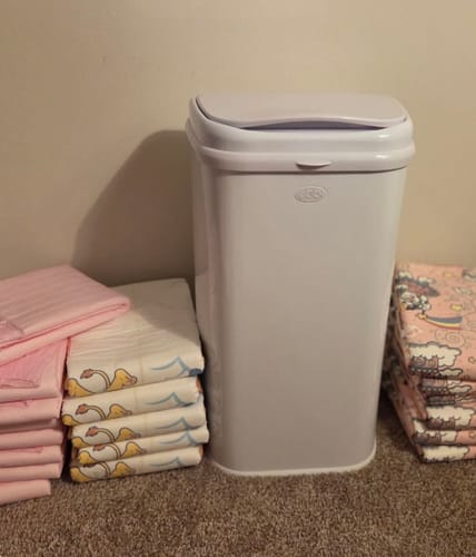 Customer photo review of SUNKISS Masterpiece® Adult Diapers With Tabs