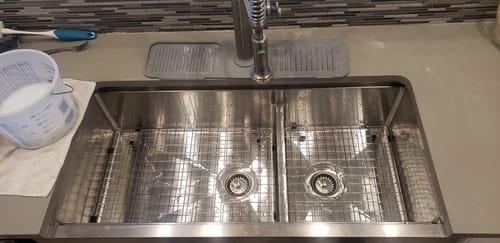 Customer photo review of 39" Large Apron Front Farmhouse Sink - Double Bowl - Large Bowl Left (5LAD39c)