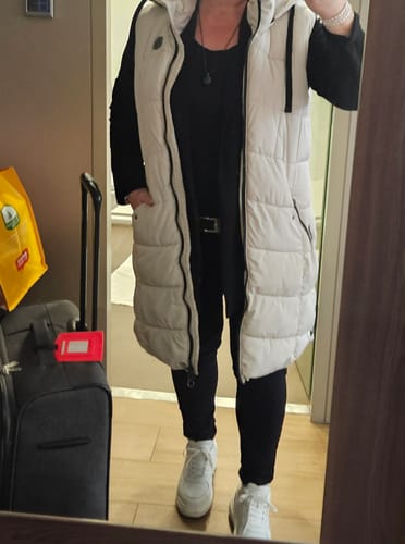 Customer photo review of ELEVATESHOES WHITE CLASSY