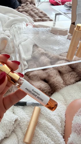 Customer photo review of FREE TRAVEL SPRAY/CANDLE/BEAUTY PRODUCT (NOT FOR SALE)