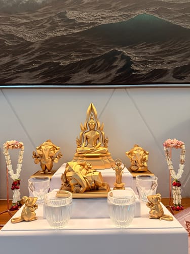 Customer photo review of The Lord Ganesha บูชาองค์พระพิฆเนศสีทอง ปางประทานพร