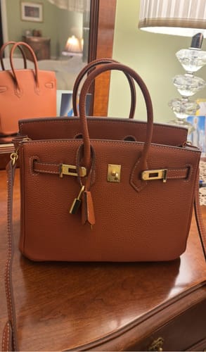 Customer photo review of Gabrielle