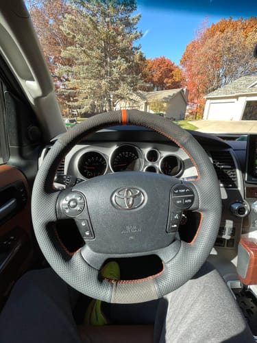 Customer photo review of Toyota Land Cruiser 200 Series Land Cruiser 70 Series Tundra Sequoia HiAce 2007-2019