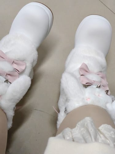 Customer photo review of Rabbit Ear Fur Women's Boots