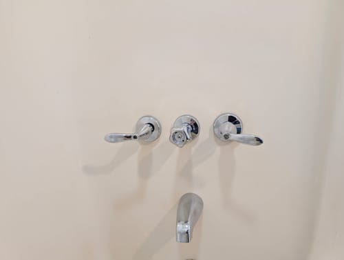 undefined review of Large Wall Damage - Tub and Shower Repair Kit image 1 out of 4