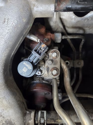 Customer photo review of 2011-2019 Duramax & Powerstroke Fuel System Saver (E05 10505)