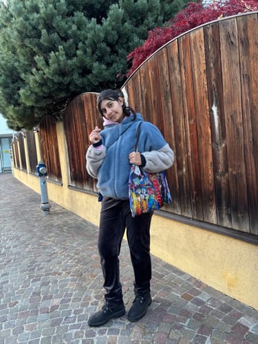 Customer photo review of DAN KITCHENER Tokyo Pop Recycled Bag